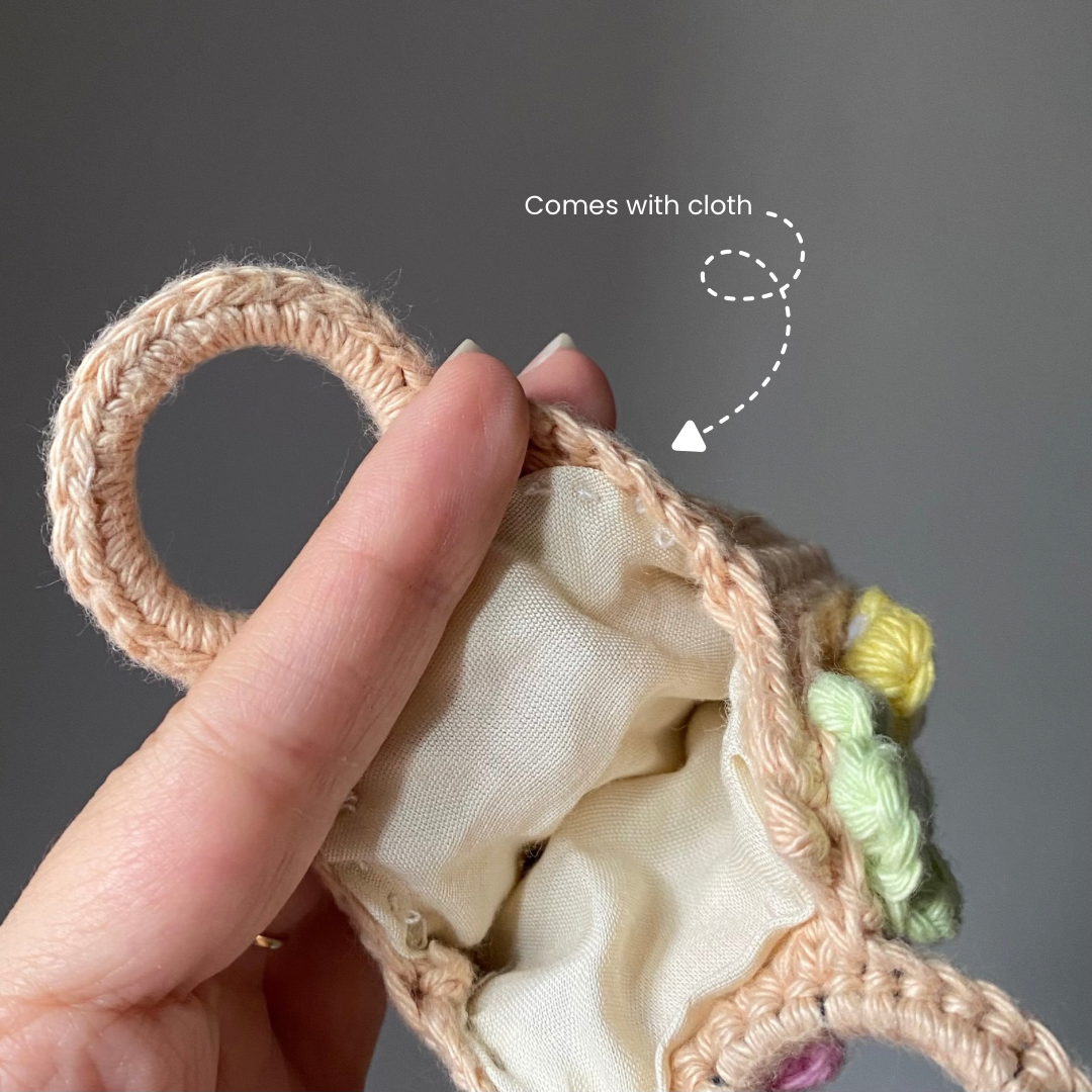 Daisy Pocket Bag