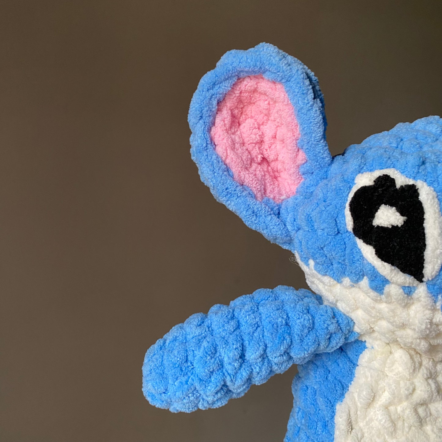 Snuggle Stitch - Blue Alien