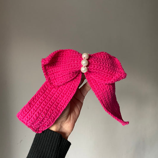 Pearl Bow Hair Clip