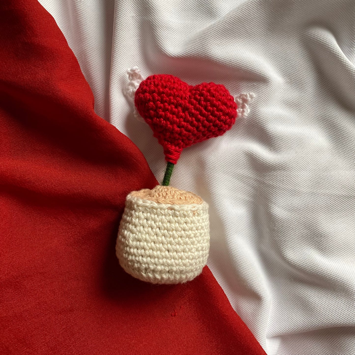 Winged heart pot