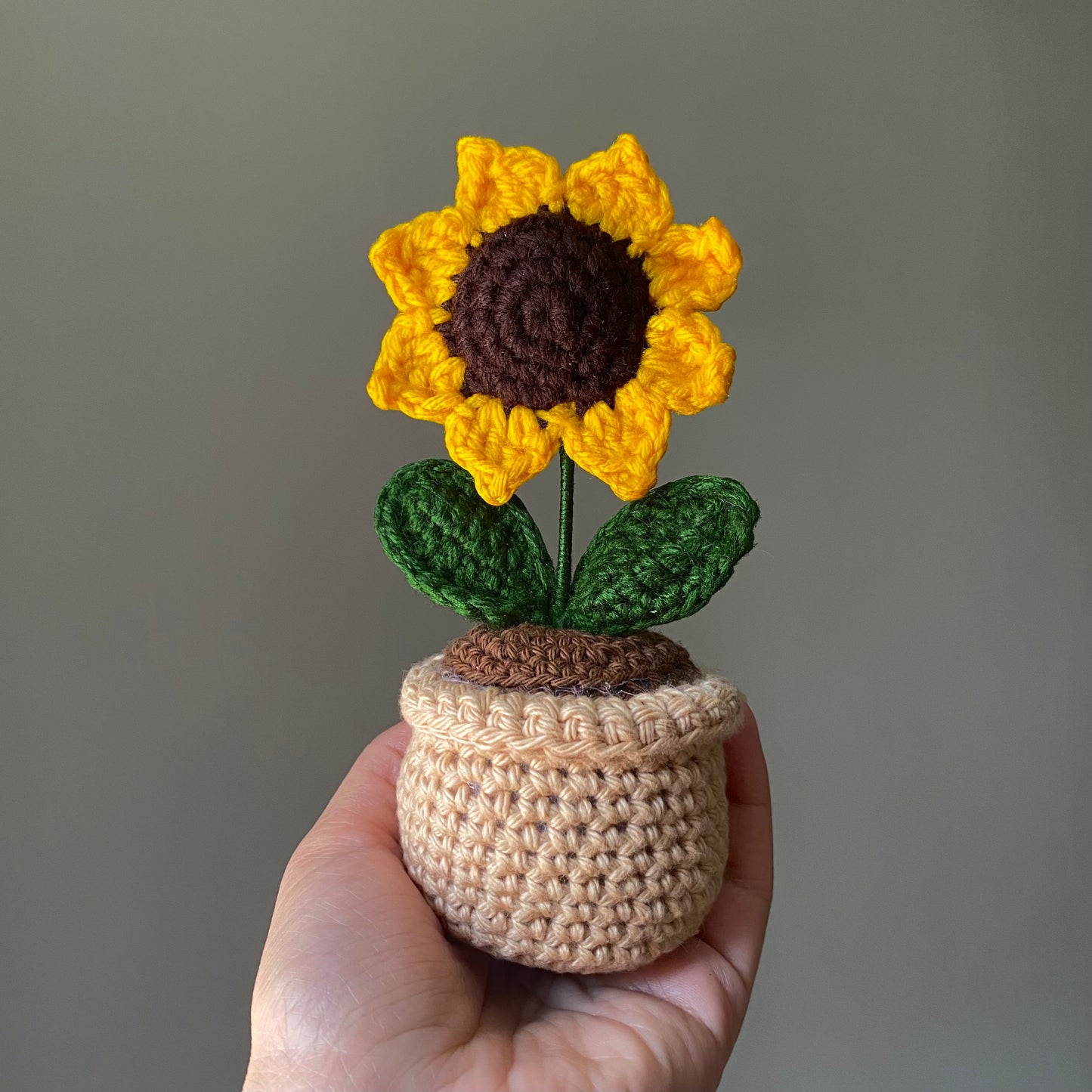 Crochet Sunflower pot (Single)