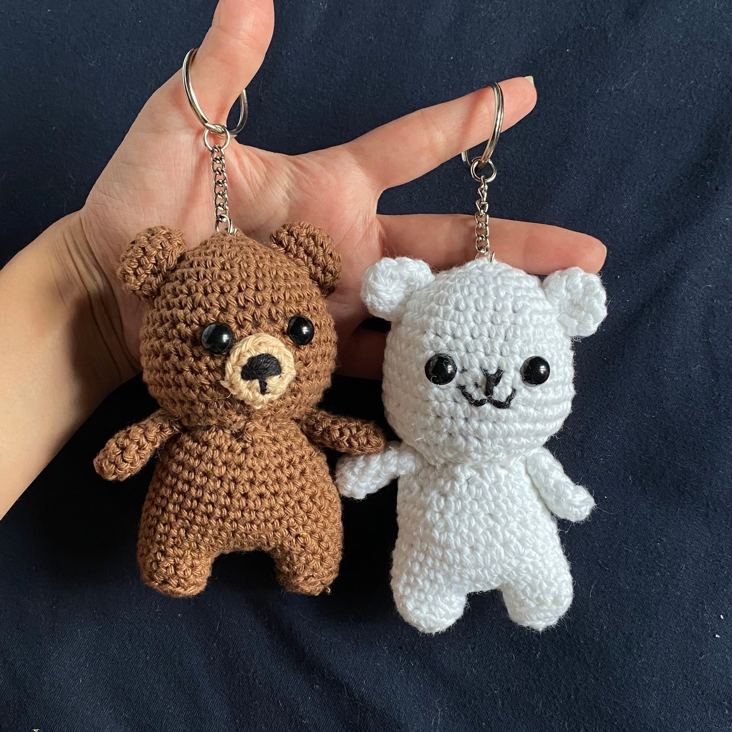 Milk & Mocha - Magnetic Kissing Teddy Keychain