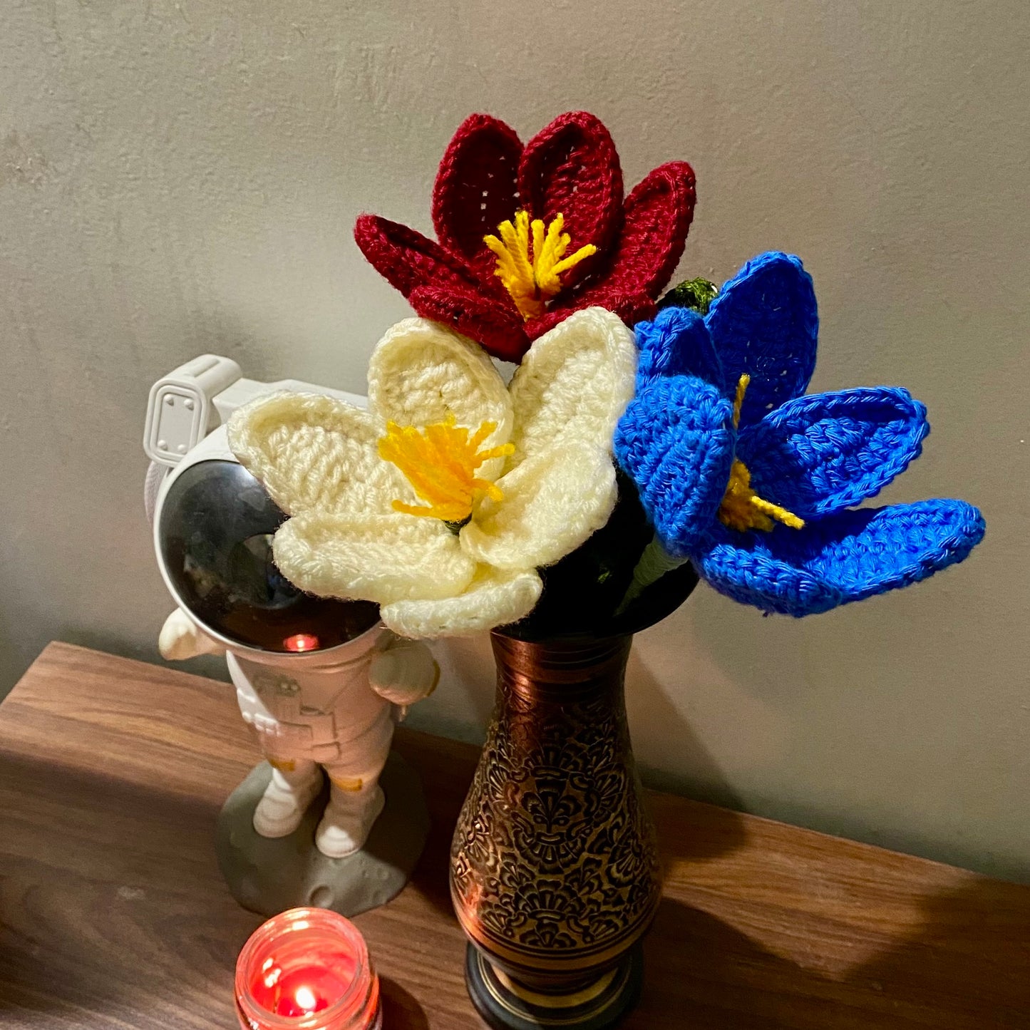 Crochet tulips (open)