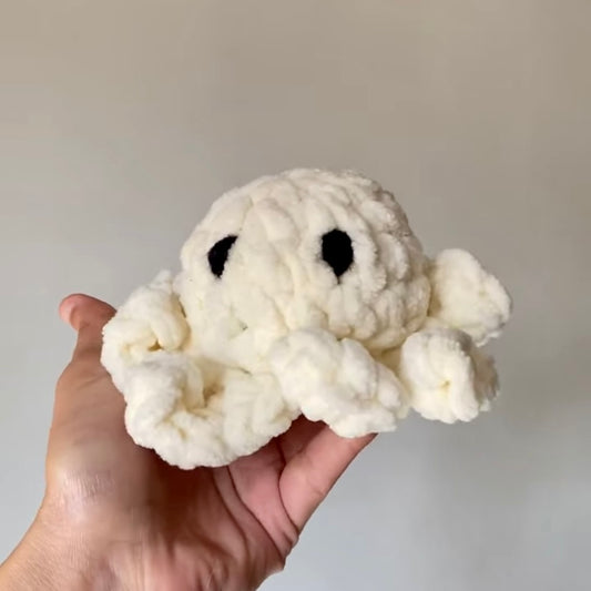 Snowcto – White Octopus Plush
