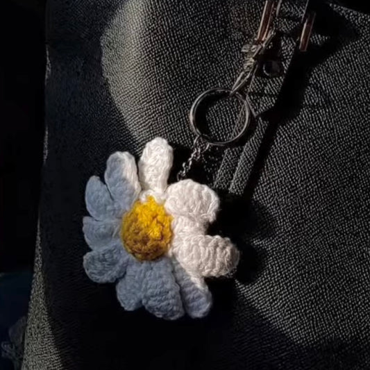 Crochet Daisy keychain