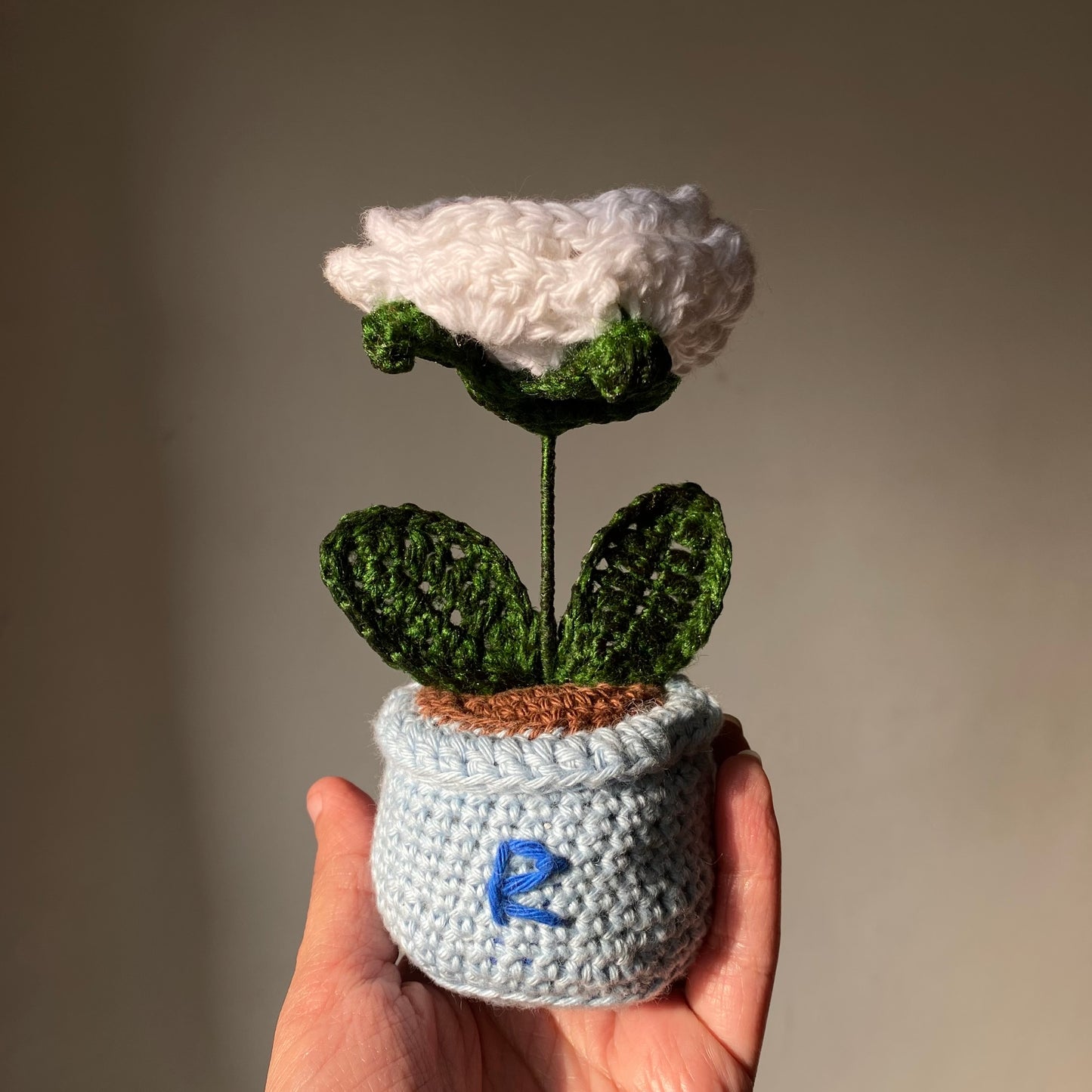 Crochet Rose Flowerpot
