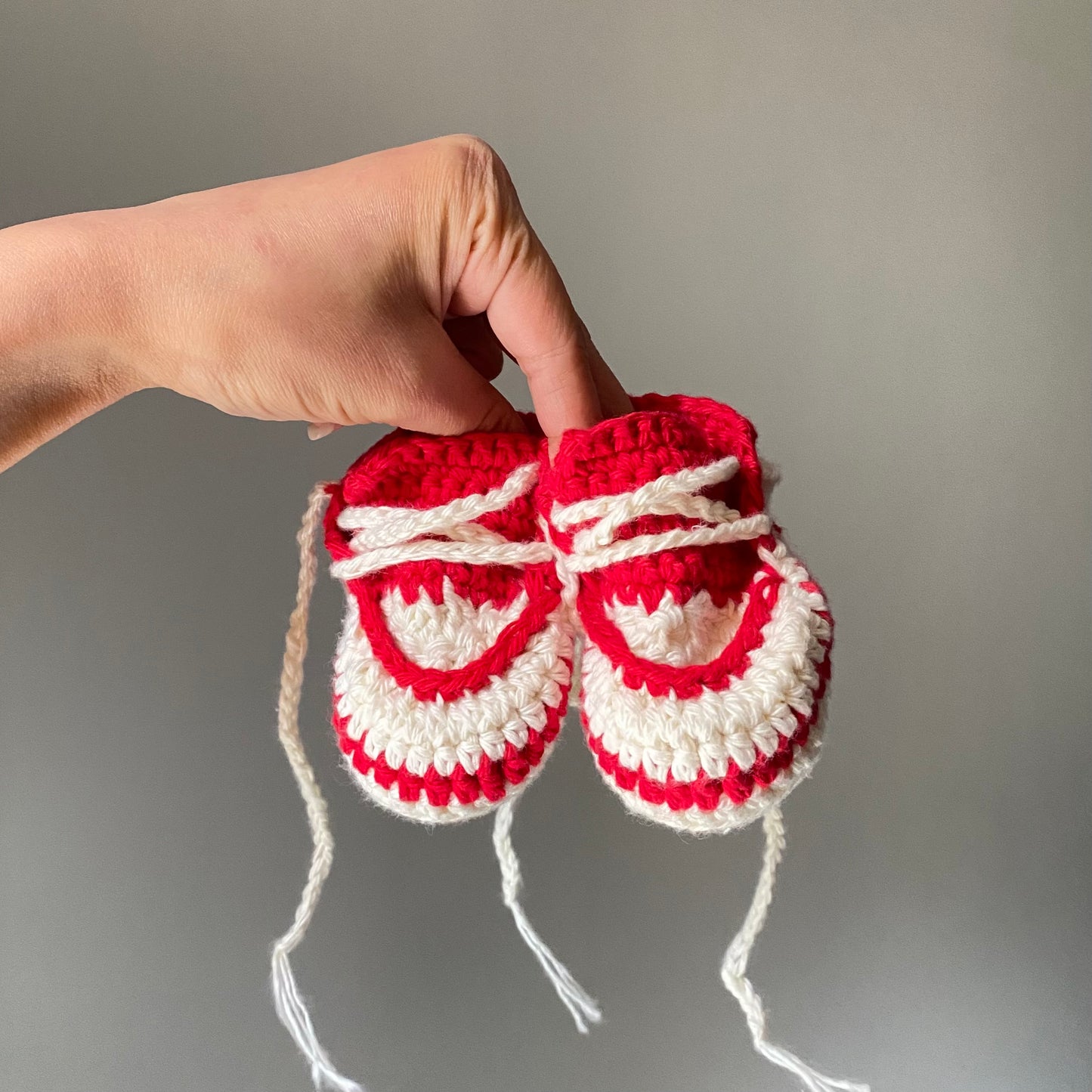 Tiny Toes - Crochet Baby Shoes