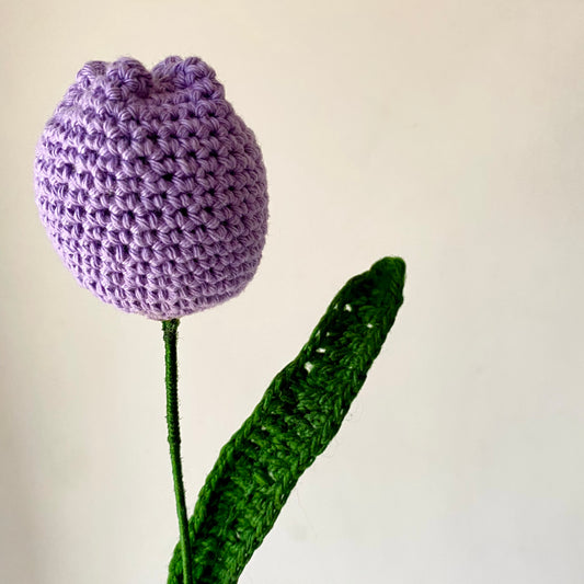 Crochet Tulip (closed)