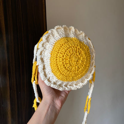 White Daisy Dream - Crochet Sling