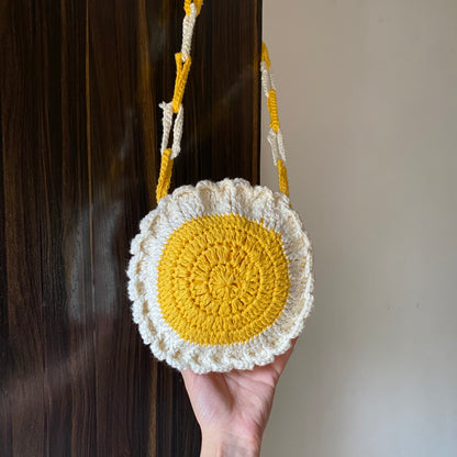 White Daisy Dream - Crochet Sling