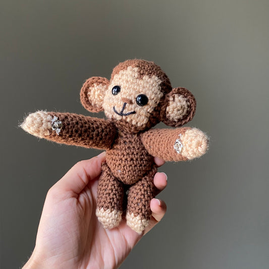 Crochet Monkey | Steering Wheel Hugger