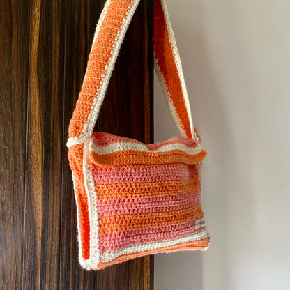 Peach Puff - Crochet Bag